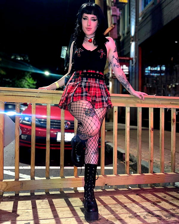 deadgjrl instagram image archive image