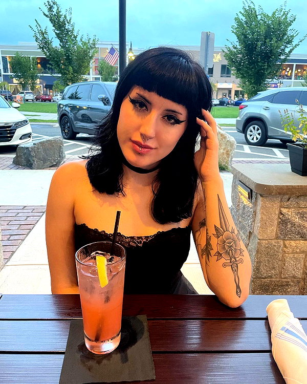 deadgjrl instagram image archive image