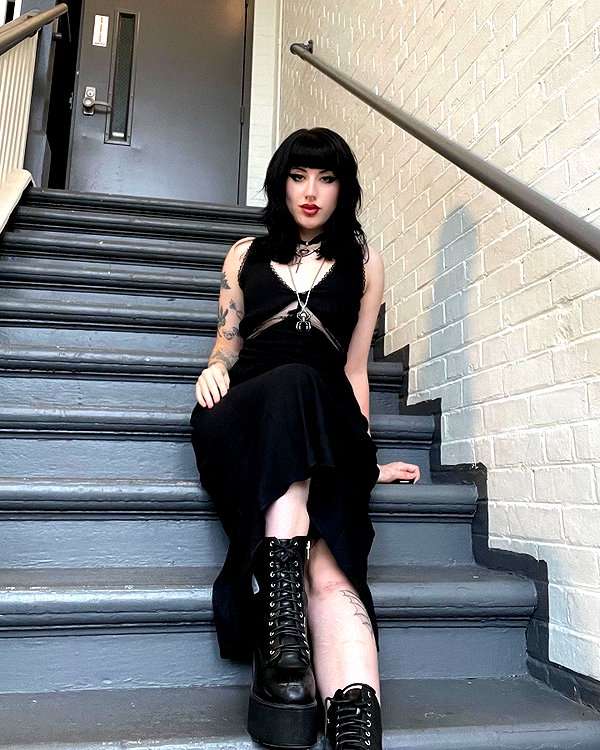 deadgjrl instagram image archive image