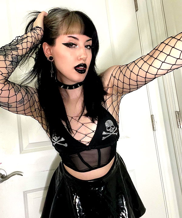 deadgjrl instagram image archive image