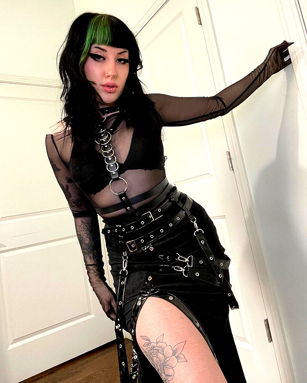 deadgjrl instagram image archive image