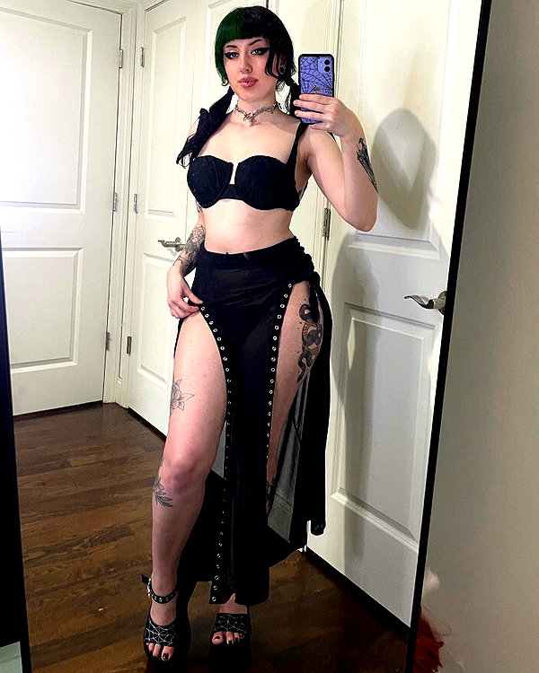deadgjrl instagram image archive image