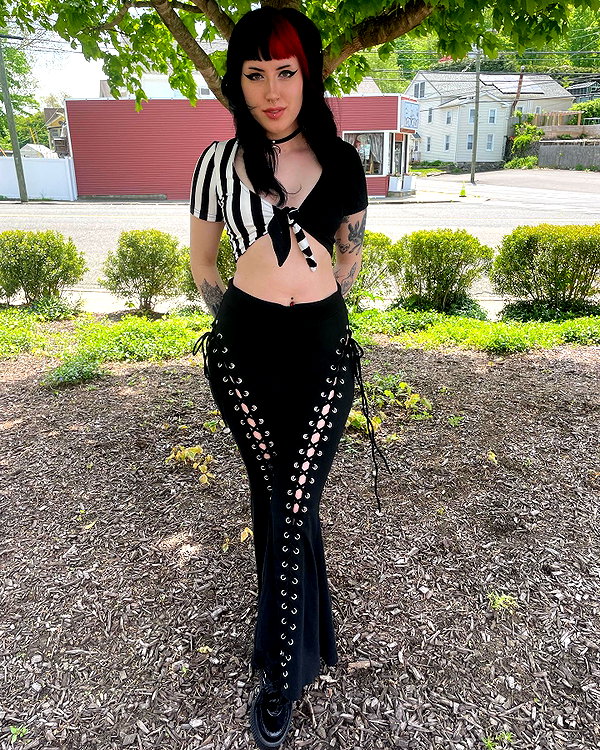 deadgjrl instagram image archive image