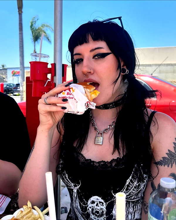 deadgjrl instagram image archive image