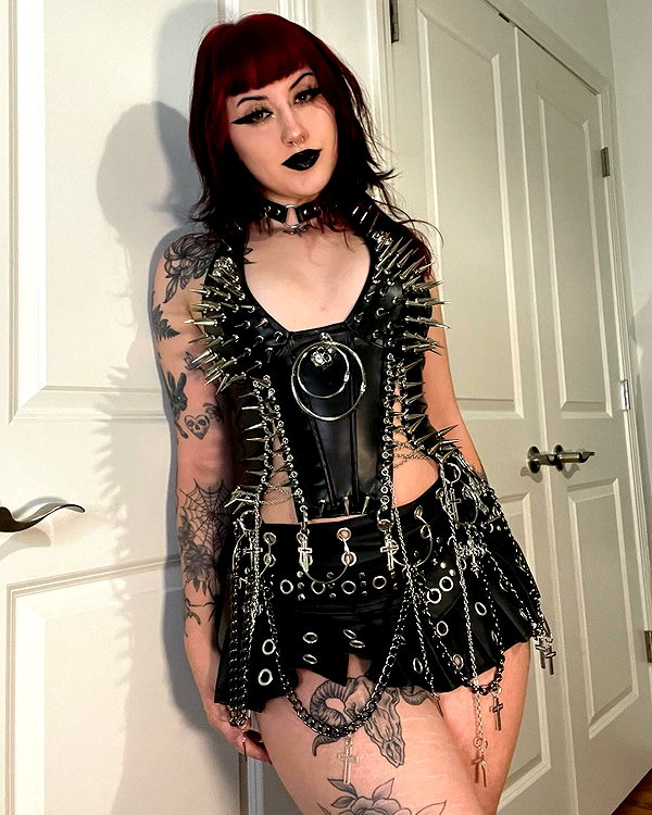 deadgjrl instagram image archive image