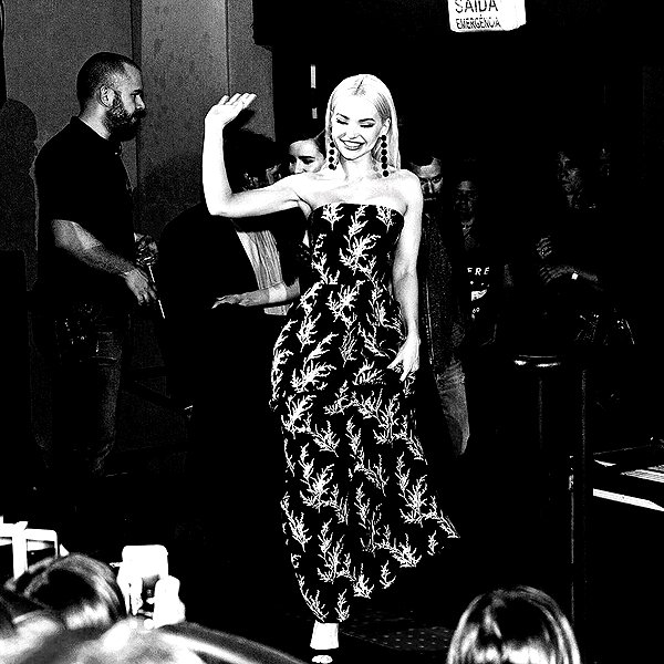 dovecameron instagram image archive image