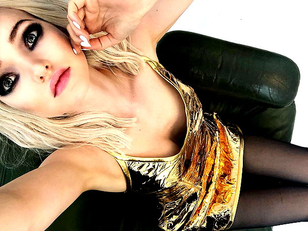 dovecameron instagram image archive image