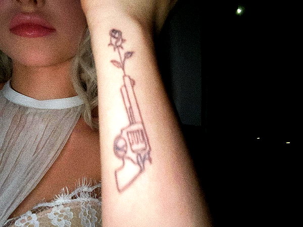 dovecameron instagram image archive image