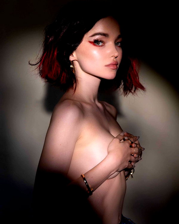 dovecameron instagram image archive image