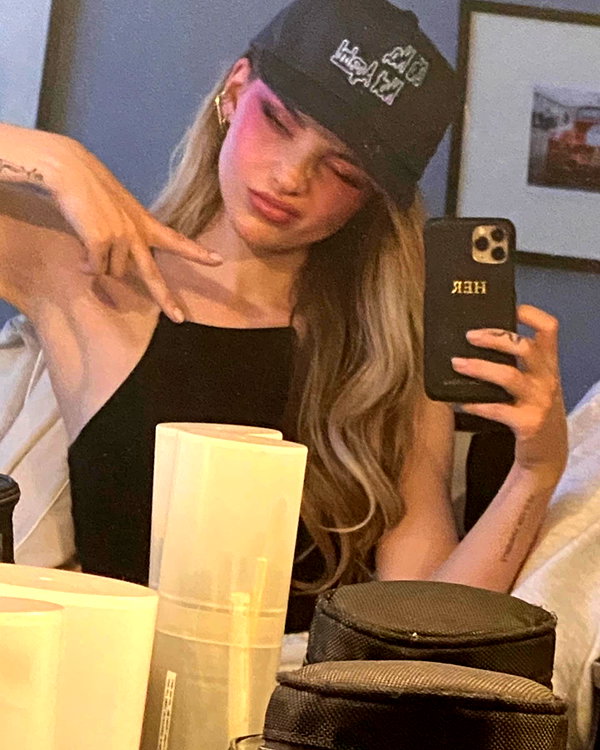 dovecameron instagram image archive image