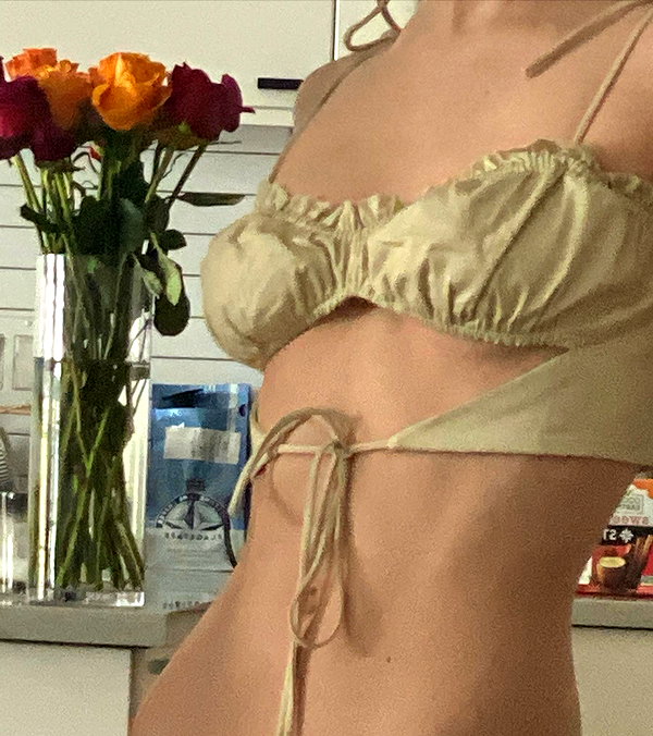 dovecameron instagram image archive image