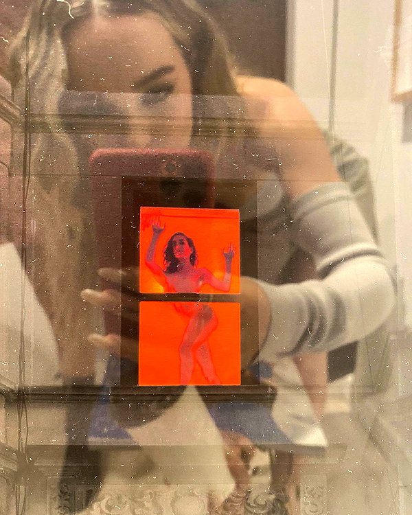 dovecameron instagram image archive image