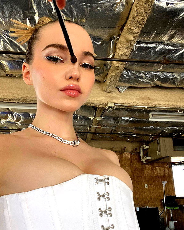 dovecameron instagram image archive image