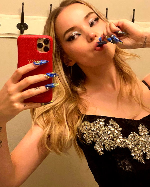dovecameron instagram image archive image