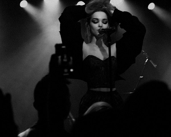 dovecameron instagram image archive image