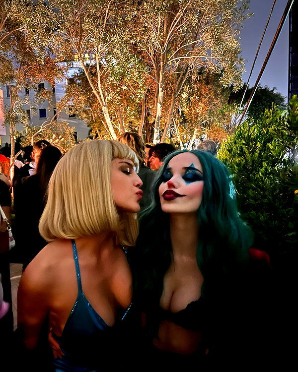 dovecameron instagram image archive image