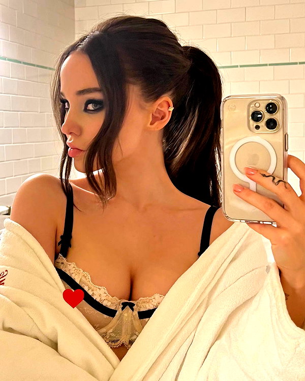 dovecameron instagram image archive image