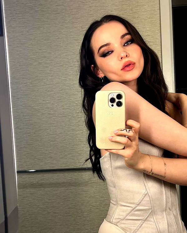 dovecameron instagram image archive image