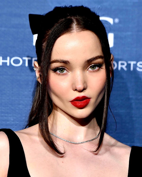 dovecameron instagram image archive image
