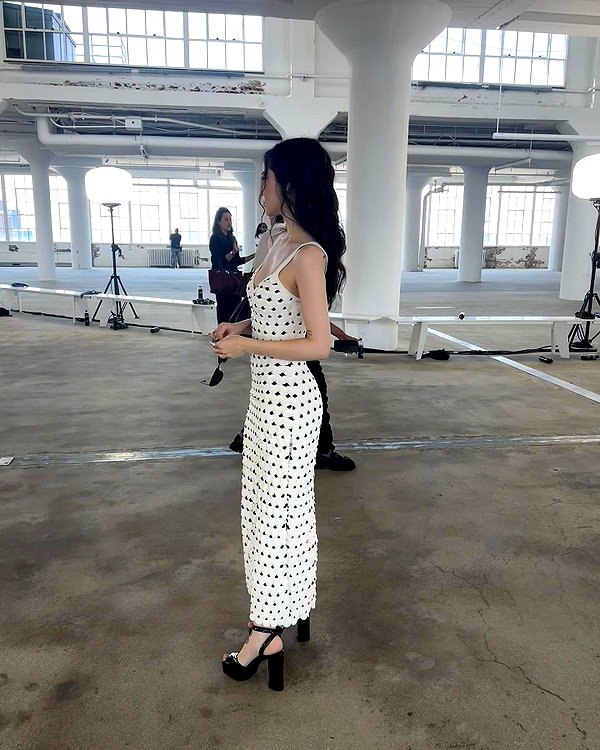 dovecameron instagram image archive image