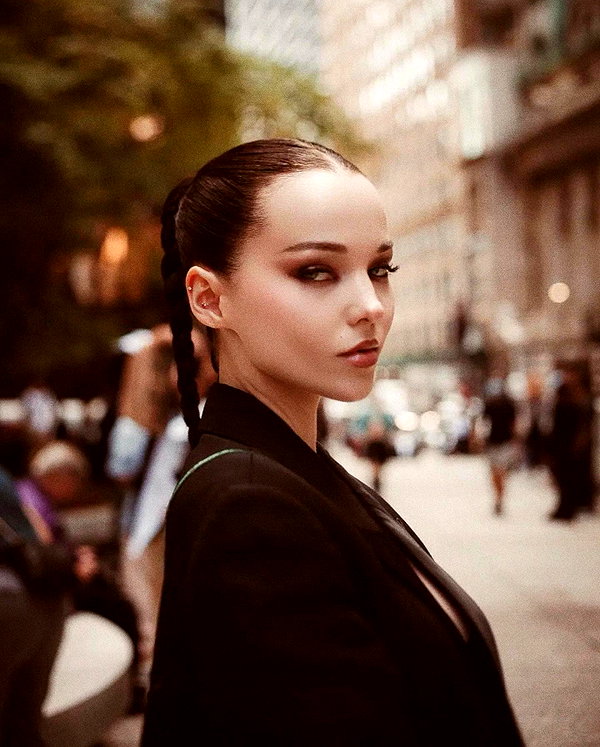 dovecameron instagram image archive image