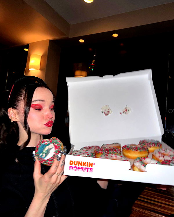 dovecameron instagram image archive image