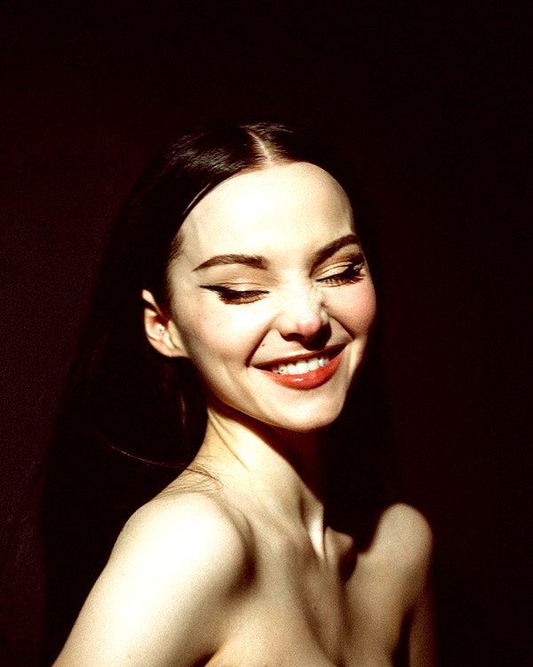 dovecameron instagram image archive image
