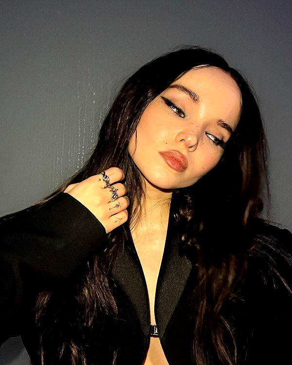 dovecameron instagram image archive image