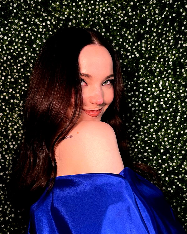 dovecameron instagram image archive image