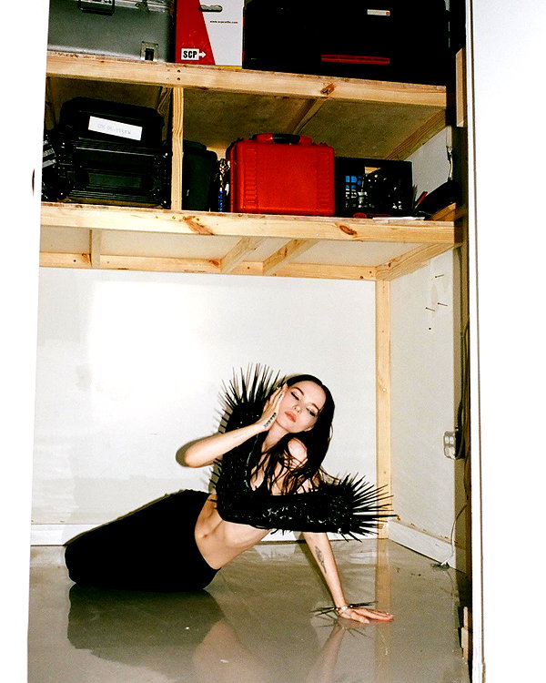 dovecameron instagram image archive image