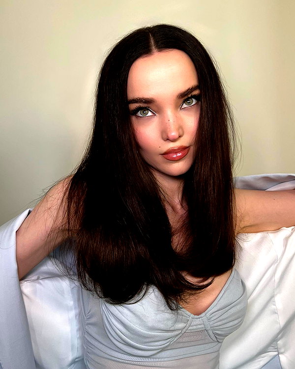 dovecameron instagram image archive image