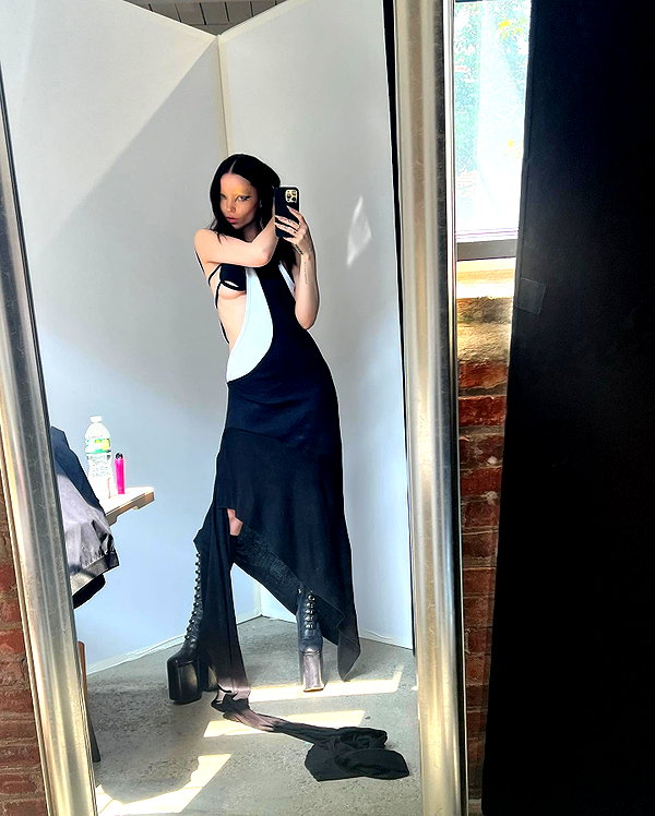 dovecameron instagram image archive image
