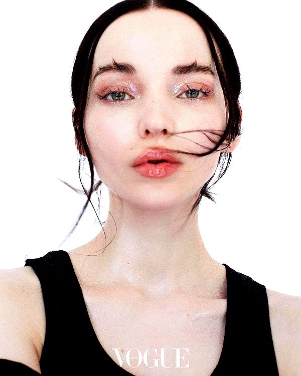 dovecameron instagram image archive image