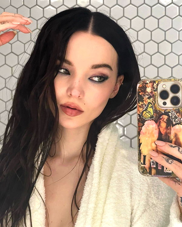 dovecameron instagram image archive image
