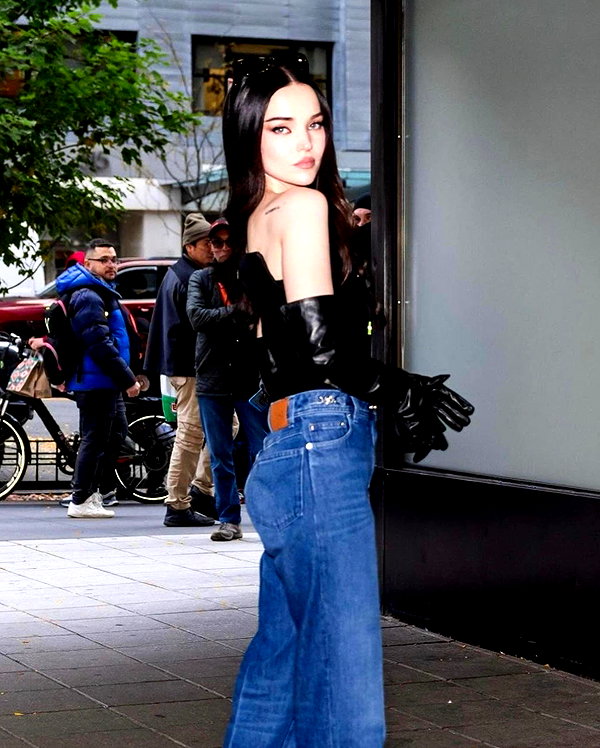 dovecameron instagram image archive image