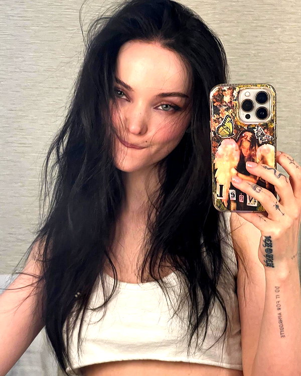 dovecameron instagram image archive image