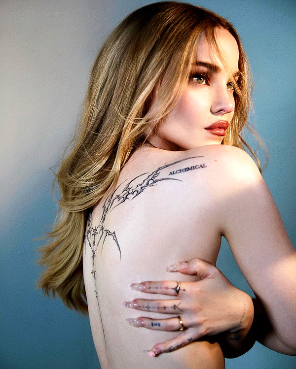 dovecameron instagram image archive image
