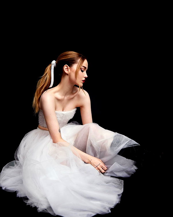 dovecameron instagram image archive image