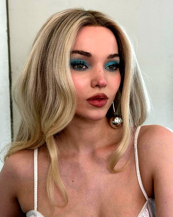 dovecameron instagram image archive image