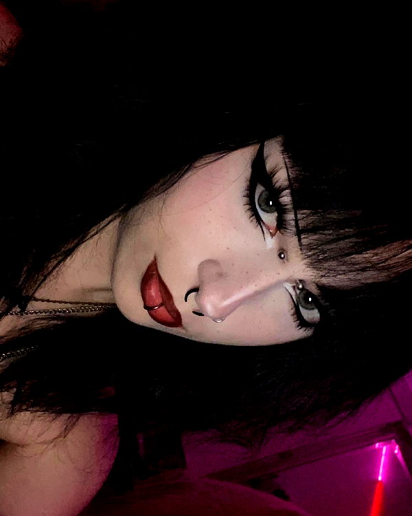draculula instagram image archive image