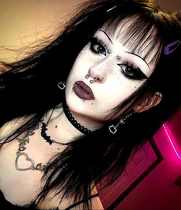 draculula instagram image archive image