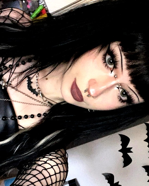 draculula instagram image archive image