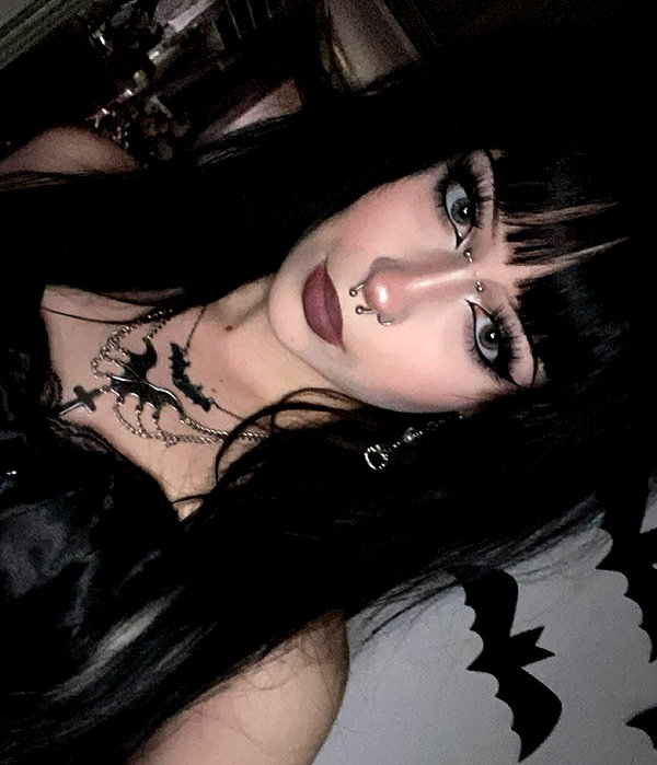draculula instagram image archive image