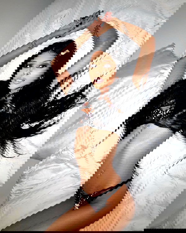 dreambabydrea dreambabydrea archive image