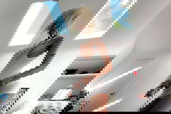 dreambabydrea dreambabydrea archive image