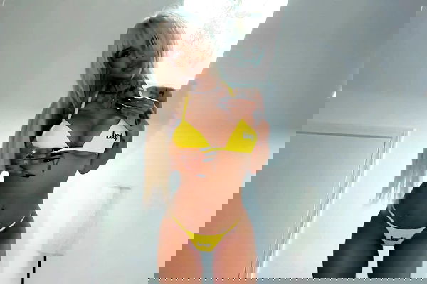 dreambabydrea dreambabydrea archive image