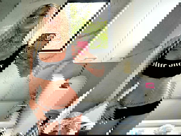 dreambabydrea dreambabydrea archive image