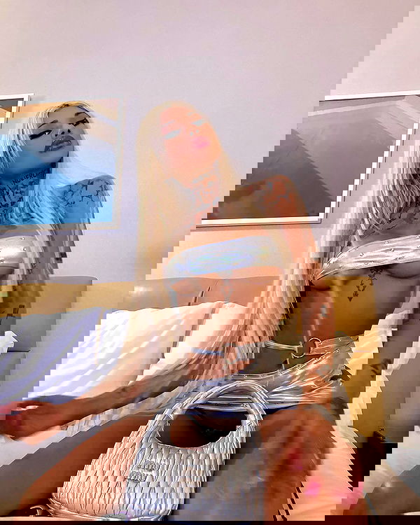 dreambabydrea dreambabydrea archive image