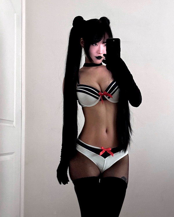 dystorra instagram image archive image