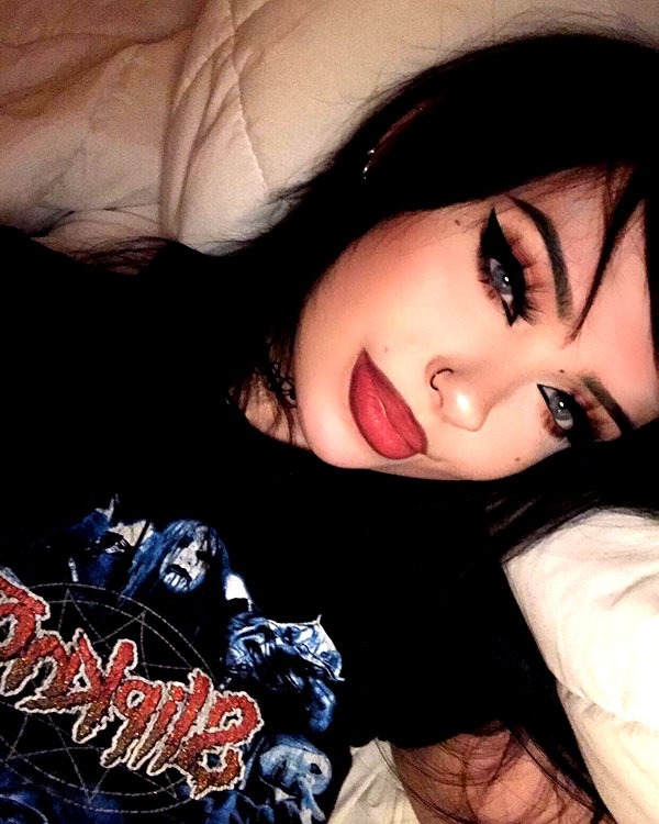 e1or4 instagram image archive image
